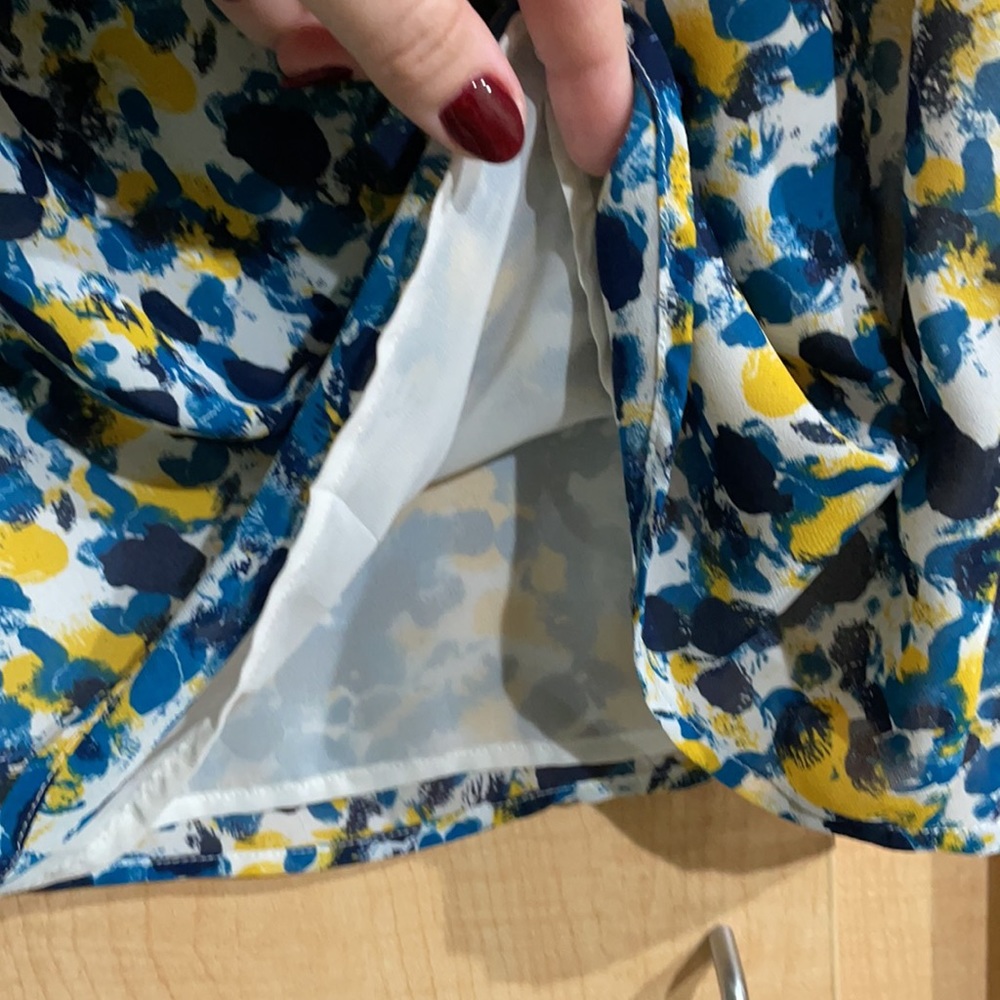 Color Block Blouse - Picture 6 of 6